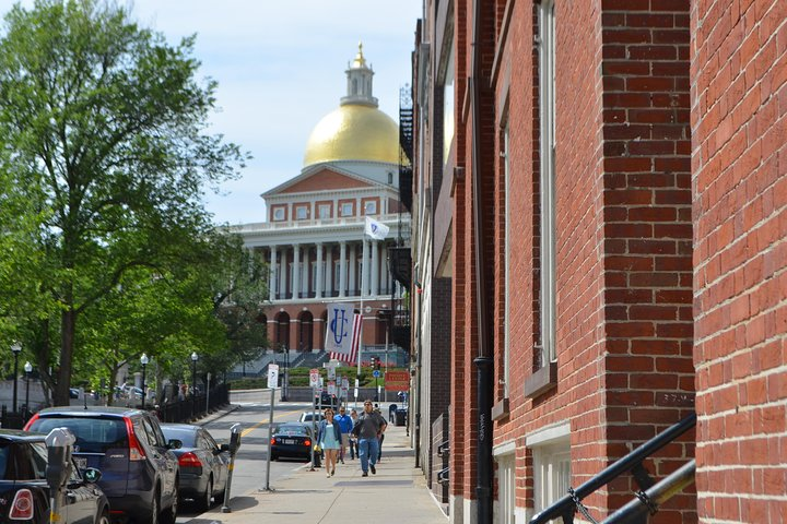 View of the Massachusetts State Capitol at the beginning of the tour